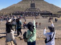 太陽のピラミッド　テオティワカン遺跡